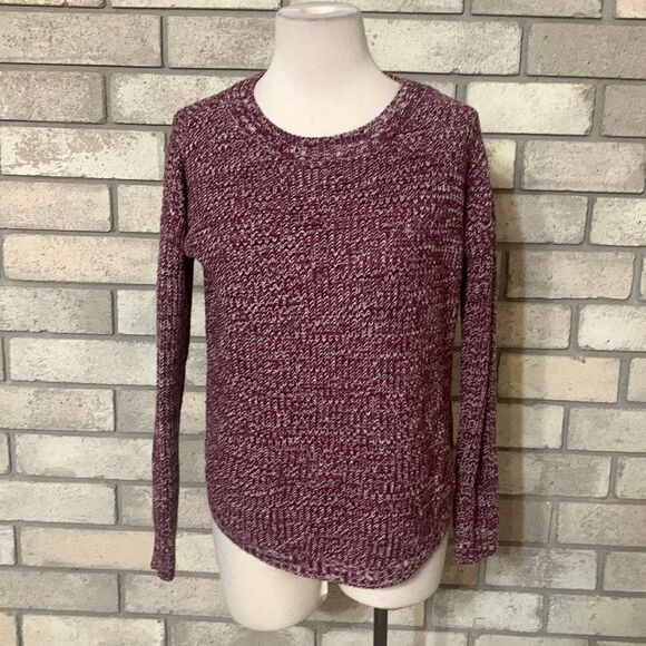 3for$20 sweater small - Picture 1 of 3